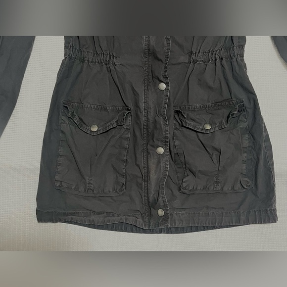 Fabletics Women's XS Black Lightweight Jacket w Pockets - Picture 6 of 16